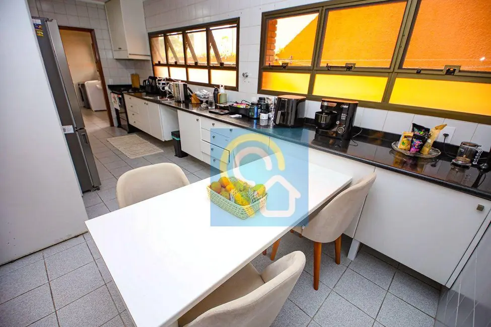 Foto 9 de Casa de Condomínio com 4 quartos à venda, 560m2 em Santana De Parnaiba - SP