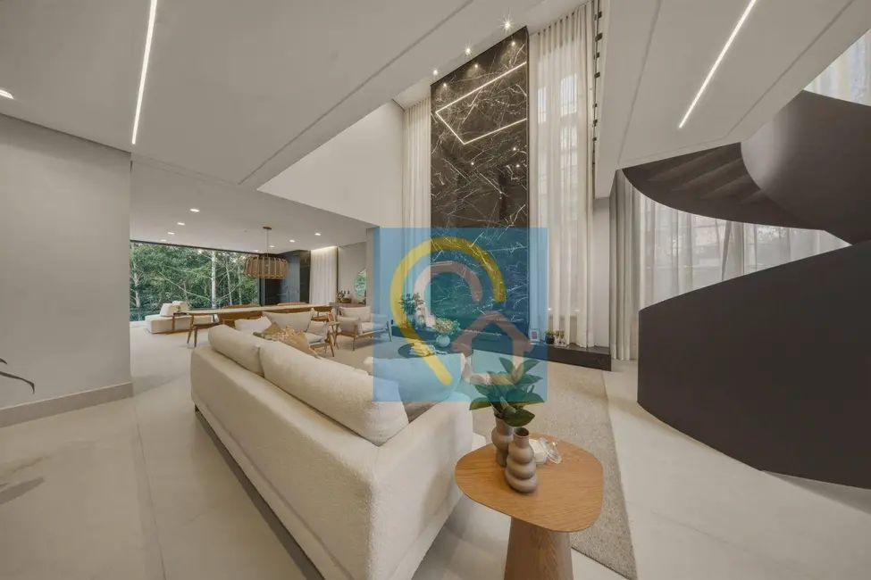 Casa de Condomínio com 4 quartos à venda, 420m2 em Tamboré, Santana De Parnaiba - SP - imagem 9 Foto 9 de Casa de Condomínio com 4 quartos à venda, 420m2 em Tamboré, Santana De Parnaiba - SP