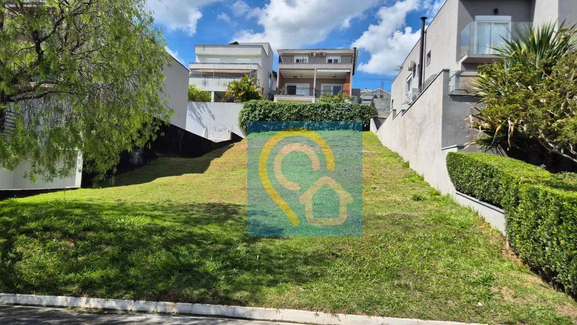 Foto 3 de Terreno / Lote à venda, 373m2 em Santana De Parnaiba - SP