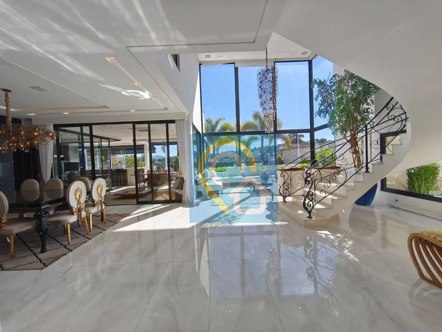 Foto 4 de Casa de Condomínio com 4 quartos à venda e para alugar, 700m2 em Santana De Parnaiba - SP