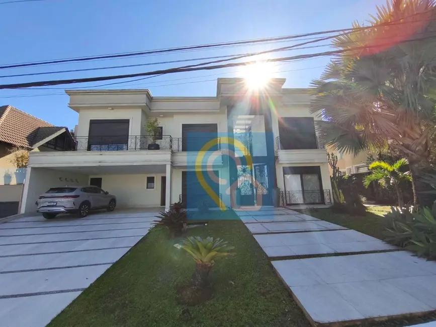 Foto 3 de Casa de Condomínio com 4 quartos à venda e para alugar, 700m2 em Santana De Parnaiba - SP