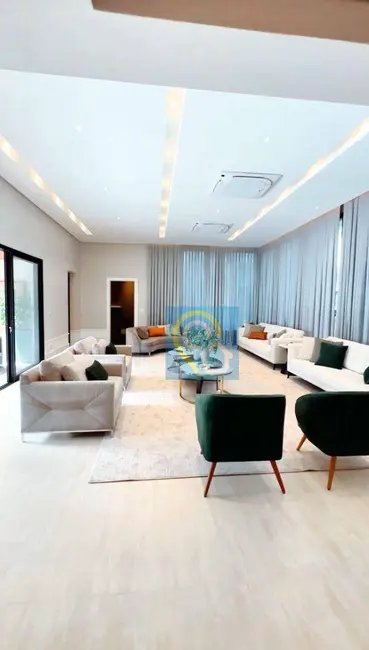 Foto 3 de Casa de Condomínio com 5 quartos para alugar, 1253m2 em Santana De Parnaiba - SP