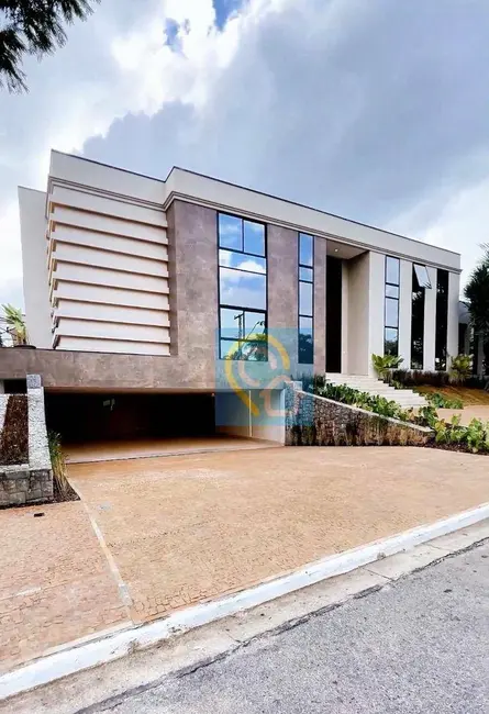 Foto 2 de Casa de Condomínio com 5 quartos para alugar, 1253m2 em Santana De Parnaiba - SP
