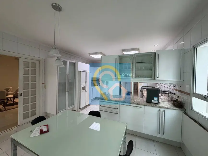 Foto 9 de Casa de Condomínio com 4 quartos à venda e para alugar, 500m2 em Santana De Parnaiba - SP