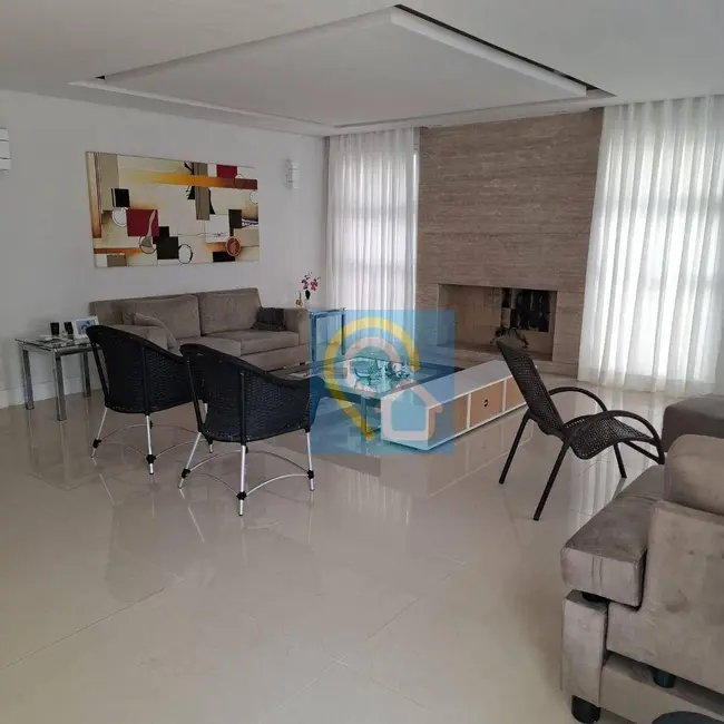 Foto 2 de Casa de Condomínio com 4 quartos à venda, 450m2 em Santana De Parnaiba - SP