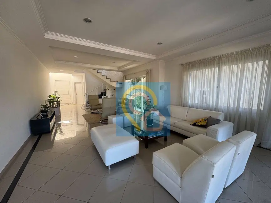 Casa de Condomínio com 4 quartos à venda, 368m2 em Santana De Parnaiba - SP - imagem 5 Foto 5 de Casa de Condomínio com 4 quartos à venda, 368m2 em Santana De Parnaiba - SP