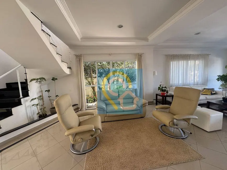 Casa de Condomínio com 4 quartos à venda, 368m2 em Santana De Parnaiba - SP - imagem 3 Foto 3 de Casa de Condomínio com 4 quartos à venda, 368m2 em Santana De Parnaiba - SP