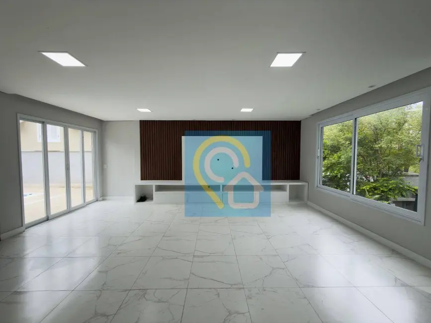 Casa de Condomínio com 3 quartos à venda, 645m2 em Alphaville, Santana De Parnaiba - SP - imagem 4 Foto 4 de Casa de Condomínio com 3 quartos à venda, 645m2 em Alphaville, Santana De Parnaiba - SP