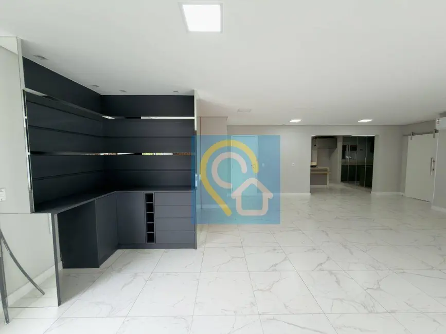 Casa de Condomínio com 3 quartos à venda, 645m2 em Alphaville, Santana De Parnaiba - SP - imagem 6 Foto 6 de Casa de Condomínio com 3 quartos à venda, 645m2 em Alphaville, Santana De Parnaiba - SP