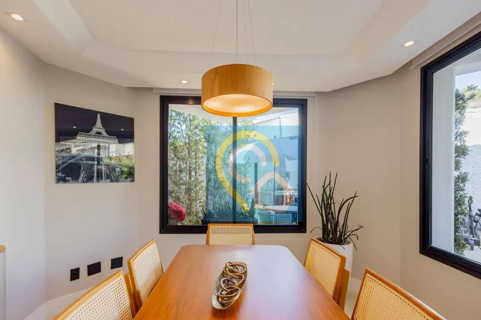 Foto 5 de Casa de Condomínio com 3 quartos à venda, 300m2 em Santana De Parnaiba - SP