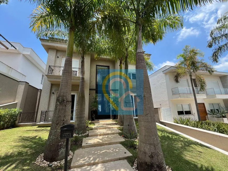 Foto 1 de Casa de Condomínio com 5 quartos à venda e para alugar, 532m2 em Santana De Parnaiba - SP