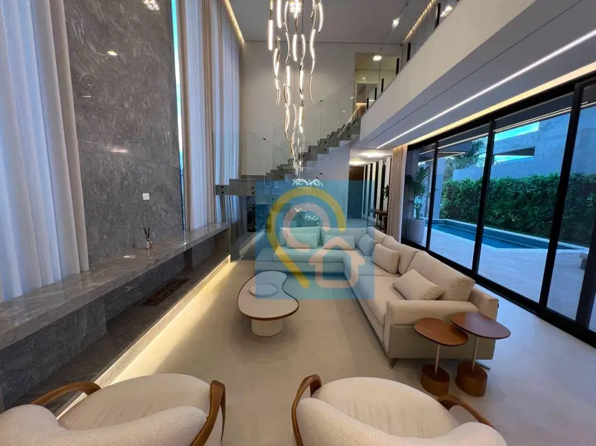 Casa de Condomínio com 4 quartos à venda, 490m2 em Alphaville, Santana De Parnaiba - SP - imagem 1 Foto 1 de Casa de Condomínio com 4 quartos à venda, 490m2 em Alphaville, Santana De Parnaiba - SP