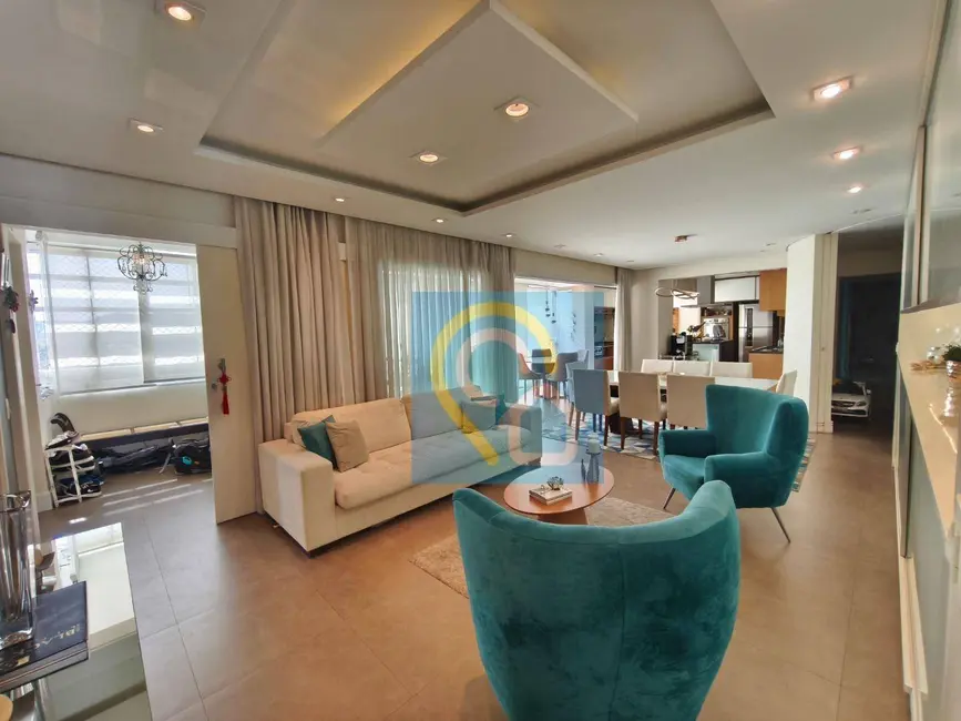 Foto 2 de Apartamento com 3 quartos à venda, 196m2 em Empresarial 18 do Forte, Barueri - SP