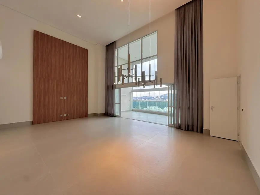 Apartamento com 4 quartos à venda e para alugar, 365m2 em Alphaville Empresarial, Barueri - SP - imagem 2 Foto 2 de Apartamento com 4 quartos à venda e para alugar, 365m2 em Alphaville Empresarial, Barueri - SP
