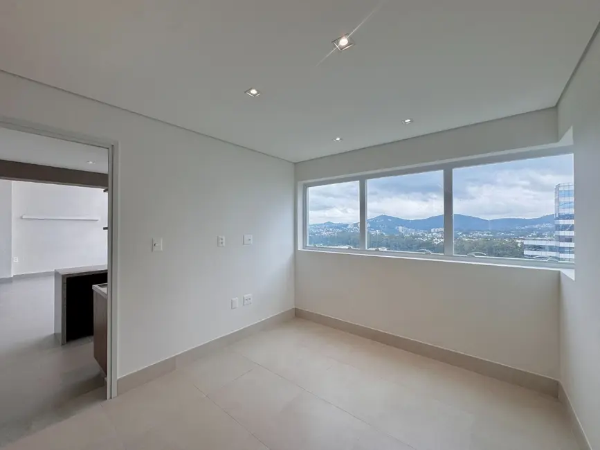 Apartamento com 4 quartos à venda e para alugar, 365m2 em Alphaville Empresarial, Barueri - SP - imagem 8 Foto 8 de Apartamento com 4 quartos à venda e para alugar, 365m2 em Alphaville Empresarial, Barueri - SP