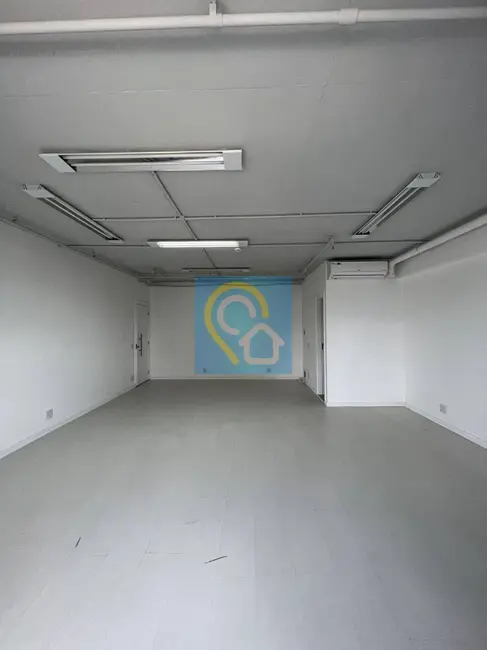Sala Comercial à venda e para alugar, 49m2 em Alphaville Industrial, Barueri - SP - imagem 1 Foto 1 de Sala Comercial à venda e para alugar, 49m2 em Alphaville Industrial, Barueri - SP