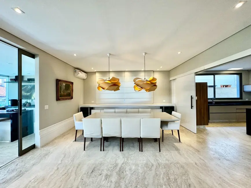 Casa de Condomínio com 4 quartos à venda, 591m2 em Barueri - SP - imagem 8 Foto 8 de Casa de Condomínio com 4 quartos à venda, 591m2 em Barueri - SP