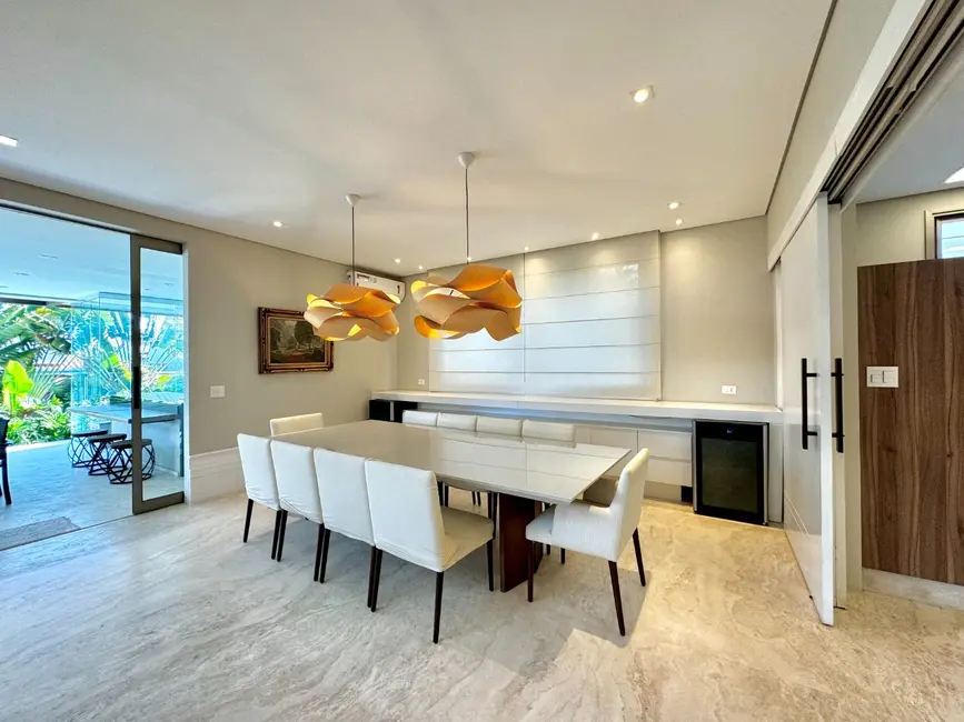 Casa de Condomínio com 4 quartos à venda, 591m2 em Barueri - SP - imagem 7 Foto 7 de Casa de Condomínio com 4 quartos à venda, 591m2 em Barueri - SP