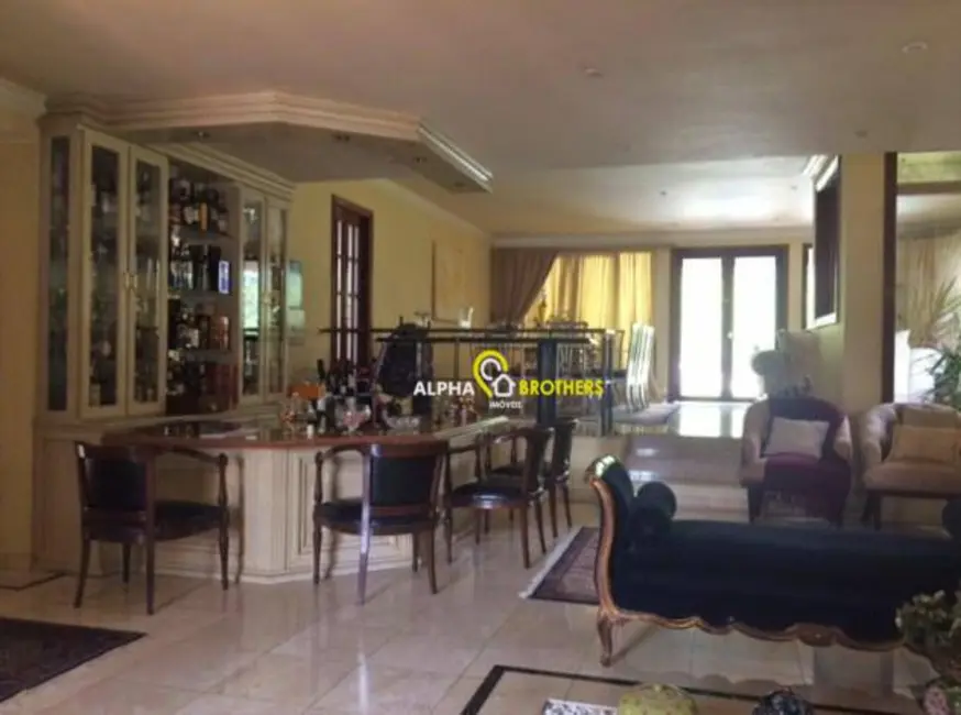 Casa de Condomínio com 4 quartos à venda, 650m2 em Barueri - SP - imagem 2 Foto 2 de Casa de Condomínio com 4 quartos à venda, 650m2 em Barueri - SP
