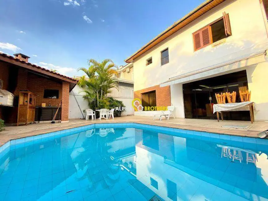 Foto 2 de Casa de Condomínio com 4 quartos à venda, 360m2 em Santana De Parnaiba - SP