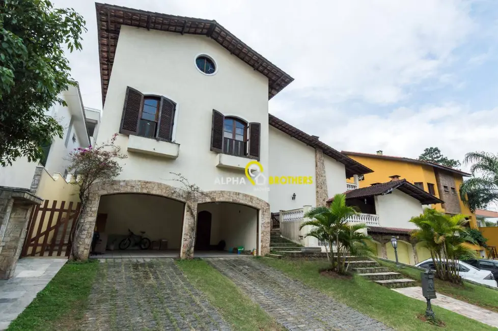 Foto 1 de Casa de Condomínio com 4 quartos à venda e para alugar, 600m2 em Santana De Parnaiba - SP
