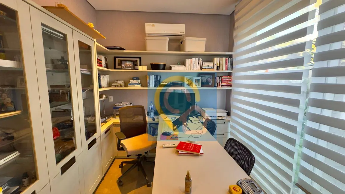 Casa de Condomínio com 4 quartos à venda, 490m2 em Tamboré, Santana De Parnaiba - SP - imagem 4 Foto 4 de Casa de Condomínio com 4 quartos à venda, 490m2 em Tamboré, Santana De Parnaiba - SP