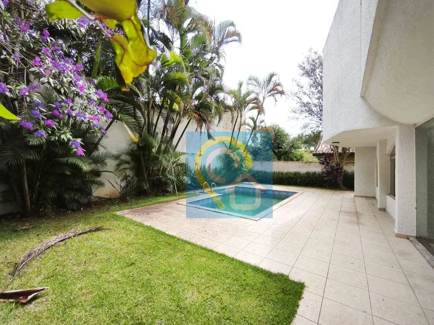 Casa de Condomínio com 3 quartos à venda, 560m2 em Barueri - SP - imagem 5 Foto 5 de Casa de Condomínio com 3 quartos à venda, 560m2 em Barueri - SP