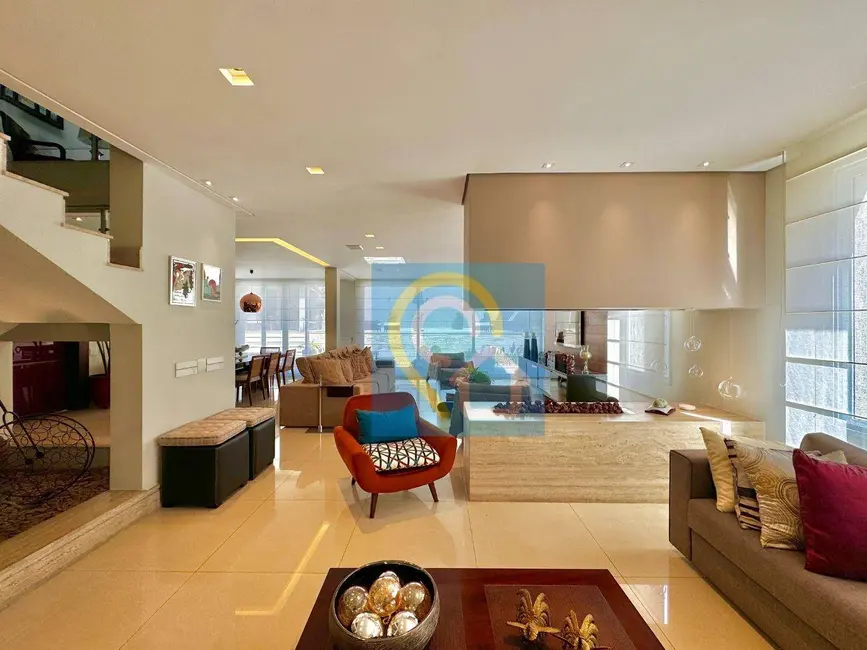 Foto 4 de Casa de Condomínio com 5 quartos à venda, 560m2 em Barueri - SP