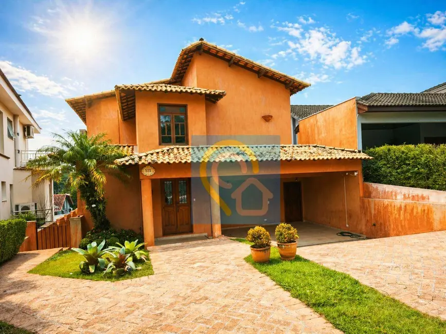 Foto 1 de Casa de Condomínio com 4 quartos para alugar, 371m2 em Santana De Parnaiba - SP