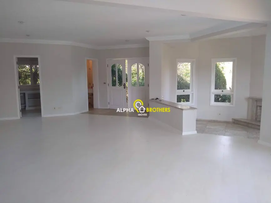 Casa de Condomínio com 4 quartos à venda, 600m2 em Santana De Parnaiba - SP - imagem 3 Foto 3 de Casa de Condomínio com 4 quartos à venda, 600m2 em Santana De Parnaiba - SP