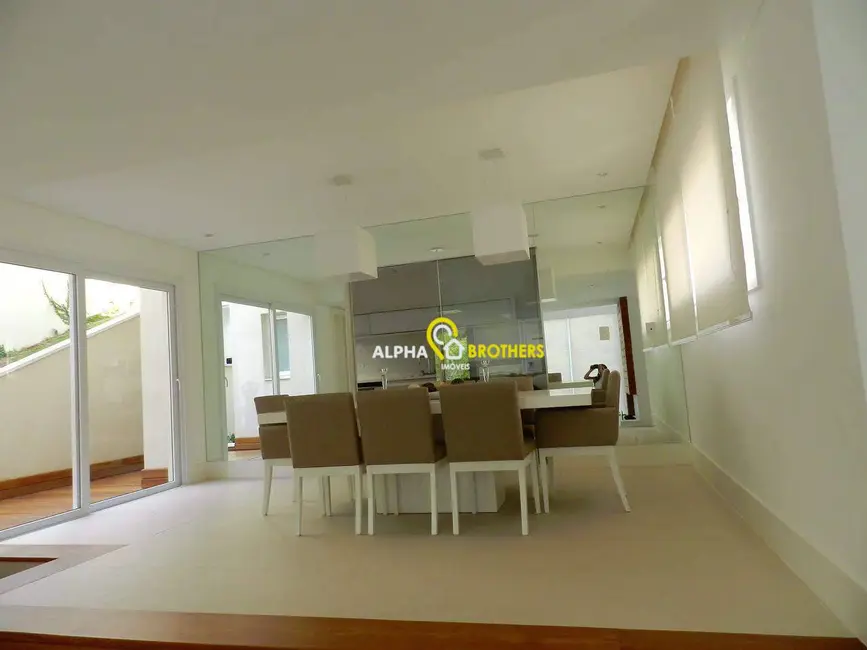 Casa de Condomínio com 4 quartos à venda, 450m2 em Tamboré, Santana De Parnaiba - SP - imagem 9 Foto 9 de Casa de Condomínio com 4 quartos à venda, 450m2 em Tamboré, Santana De Parnaiba - SP