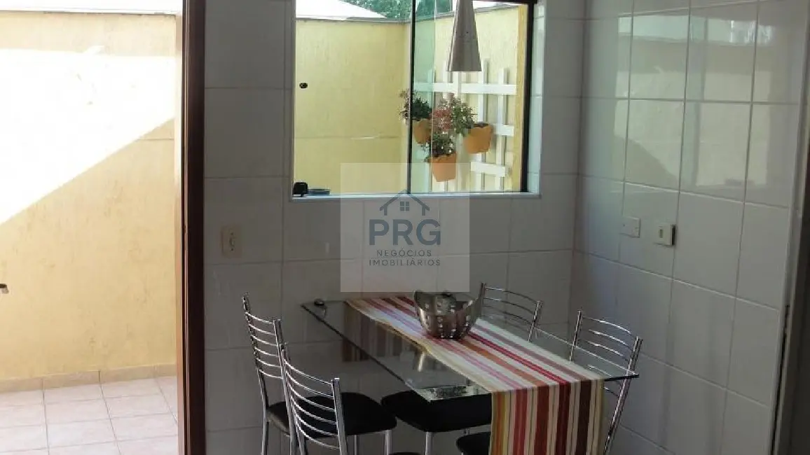 Foto 7 de Casa com 4 quartos à venda, 240m2 em Vila Suzana, São Paulo - SP