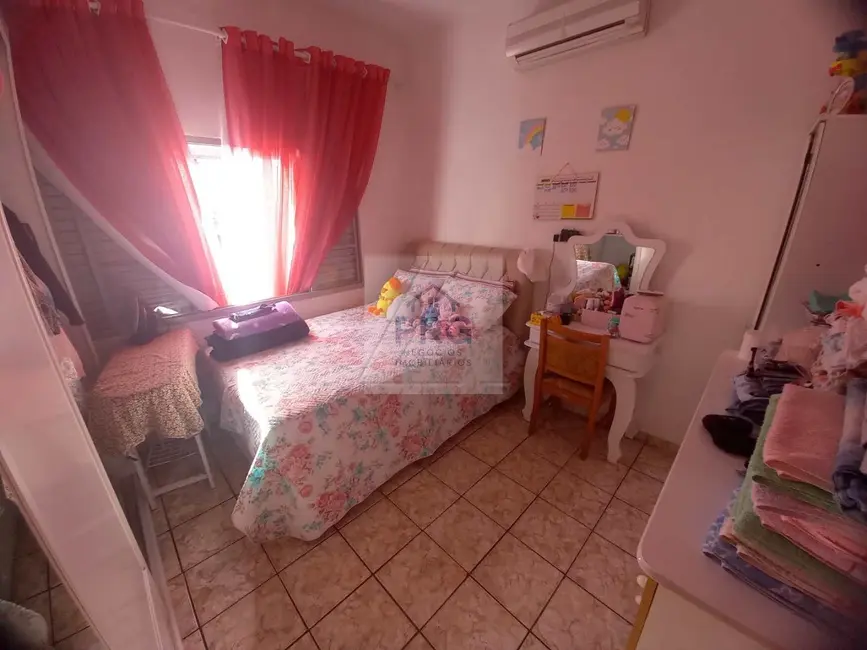 Foto 8 de Casa com 2 quartos à venda, 80m2 em Jardim Vista Alegre, Embu Das Artes - SP