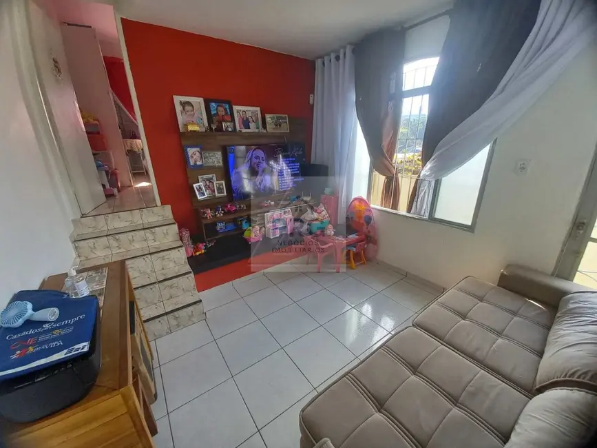 Foto 2 de Casa com 2 quartos à venda, 80m2 em Jardim Vista Alegre, Embu Das Artes - SP