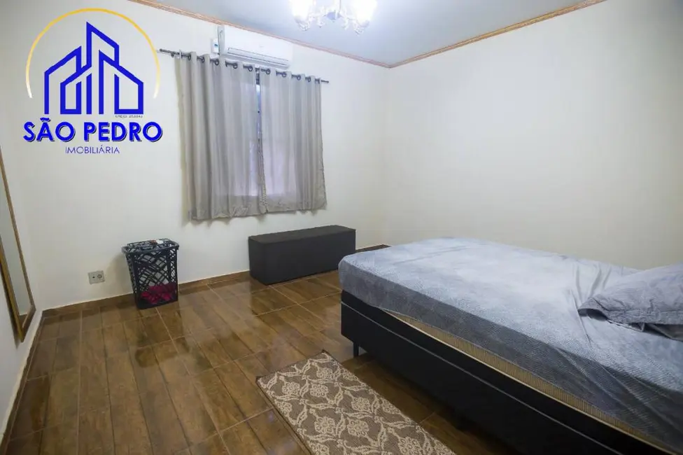Casa com 4 quartos à venda, 360m2 em Centro, Piracicaba - SP - imagem 6 Foto 6 de Casa com 4 quartos à venda, 360m2 em Centro, Piracicaba - SP