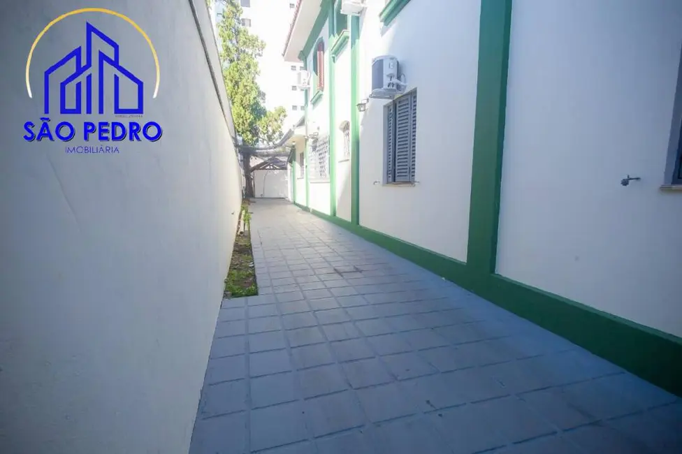 Casa com 4 quartos à venda, 360m2 em Centro, Piracicaba - SP - imagem 4 Foto 4 de Casa com 4 quartos à venda, 360m2 em Centro, Piracicaba - SP