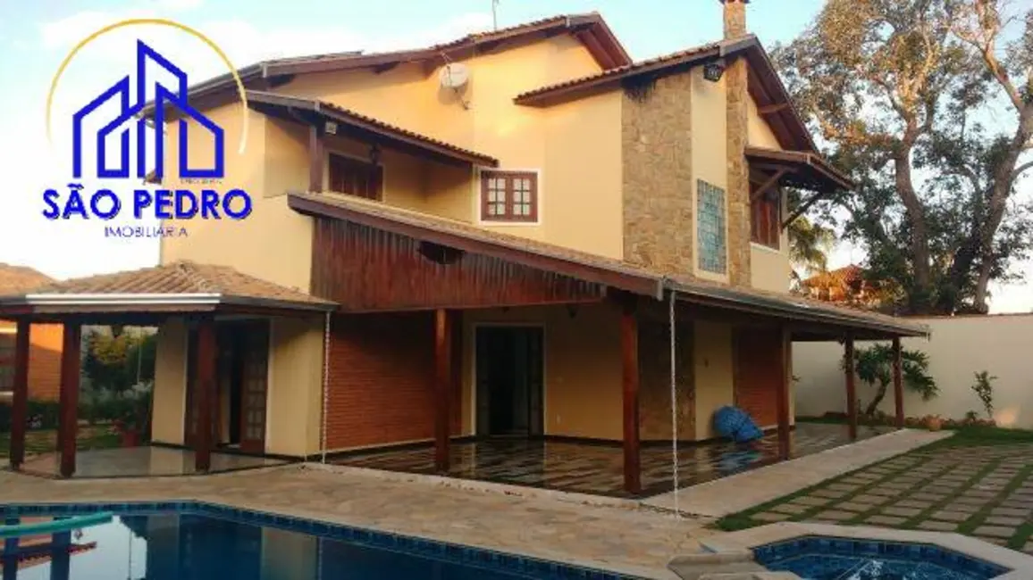 Foto 2 de Casa com 3 quartos à venda, 1350m2 em Sao Pedro - SP