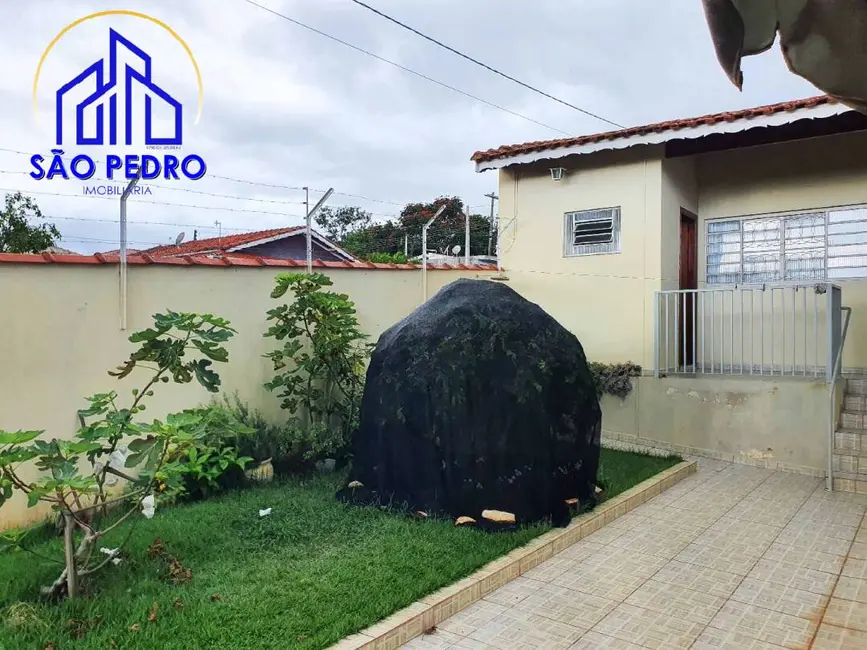 Foto 3 de Casa com 3 quartos à venda, 430m2 em Sao Pedro - SP