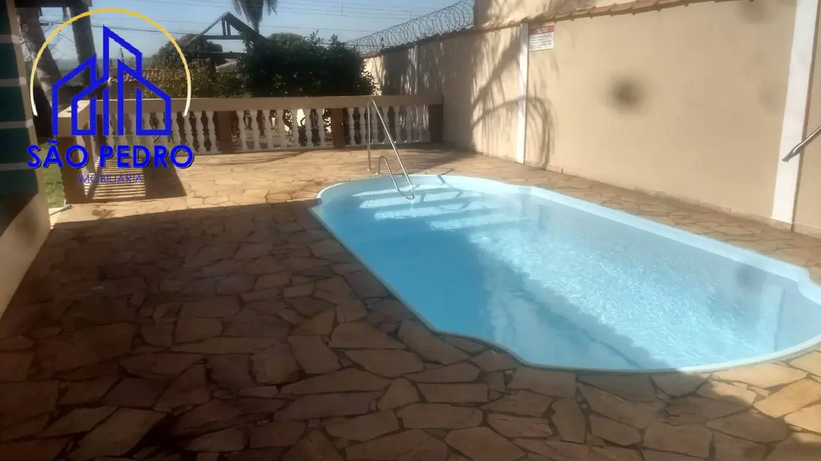 Foto 3 de Casa com 2 quartos à venda, 490m2 em Brotas - SP