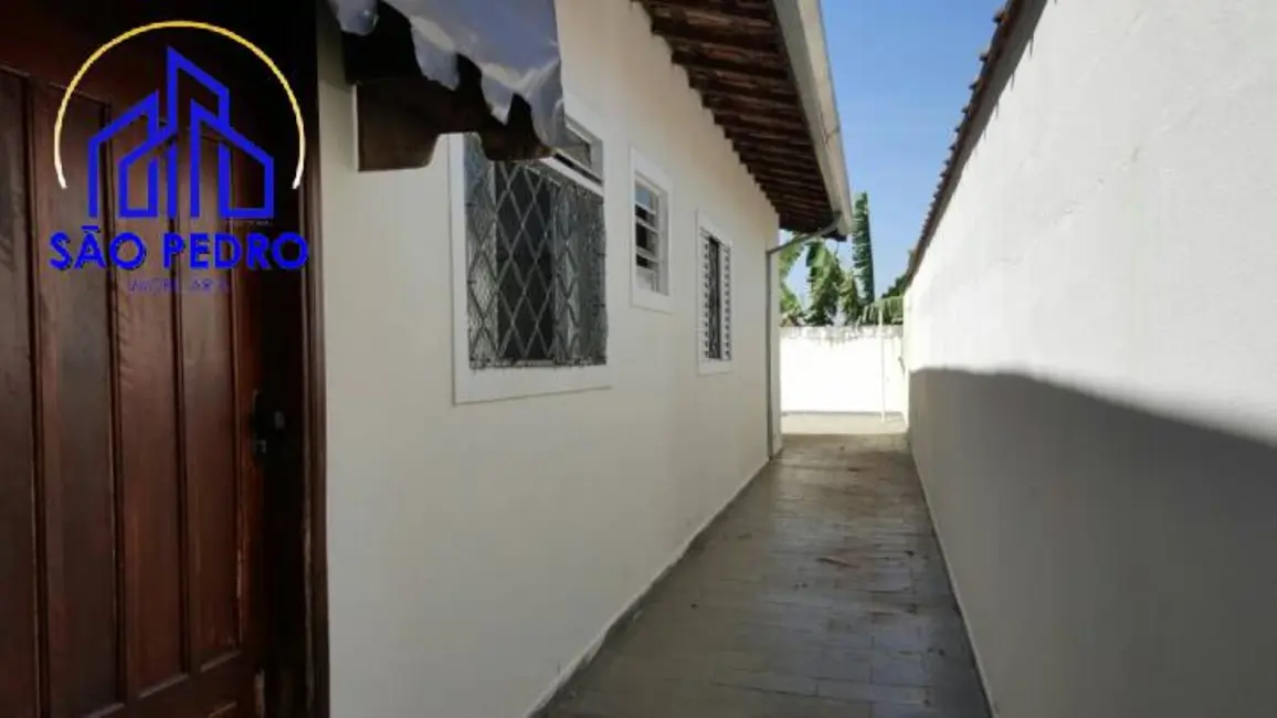 Foto 4 de Casa com 2 quartos à venda, 150m2 em Sao Pedro - SP
