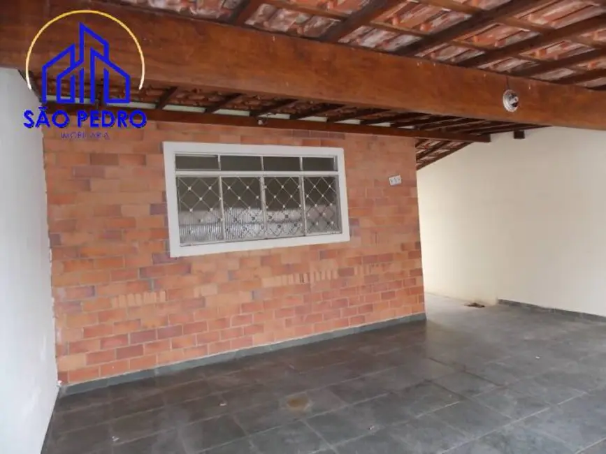 Foto 3 de Casa com 2 quartos à venda, 150m2 em Sao Pedro - SP