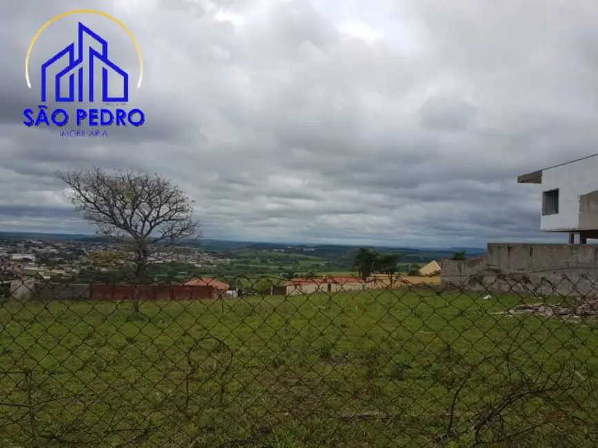 Foto 4 de Terreno / Lote à venda, 600m2 em Sao Pedro - SP