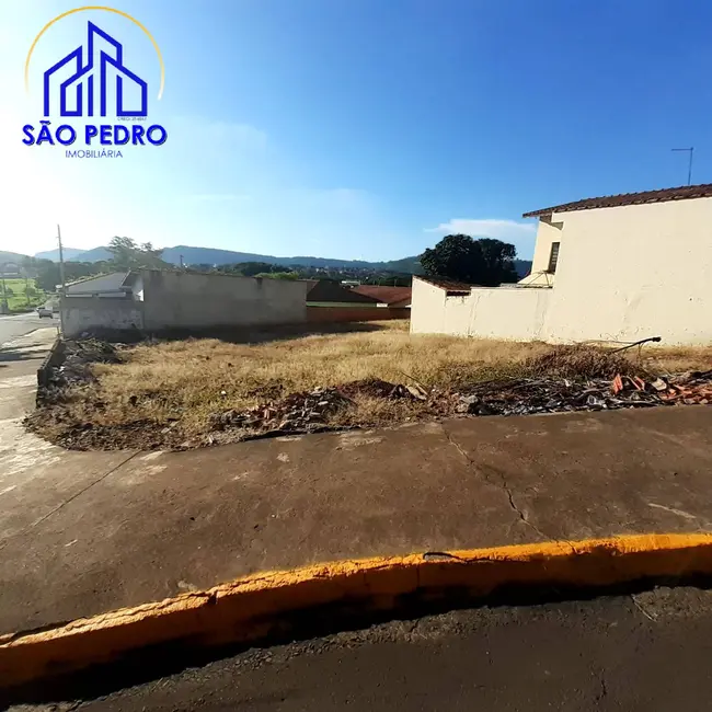 Terreno / Lote à venda, 330m2 em Sao Pedro - SP - imagem 8 Foto 8 de Terreno / Lote à venda, 330m2 em Sao Pedro - SP