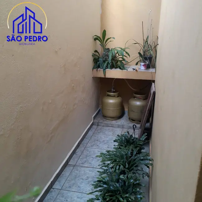 Foto 3 de Casa com 3 quartos à venda, 250m2 em Sao Pedro - SP
