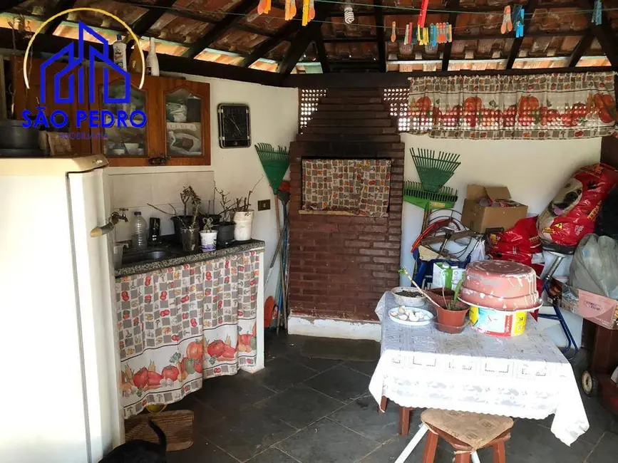 Foto 9 de Casa com 4 quartos à venda, 1000m2 em Sao Pedro - SP