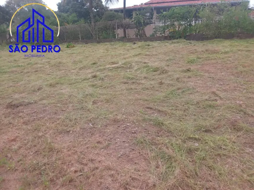 Foto 1 de Terreno / Lote à venda, 1000m2 em Sao Pedro - SP