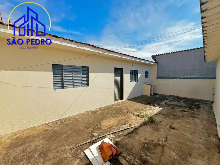Foto 2 de Casa com 1 quarto para alugar em Sao Pedro - SP