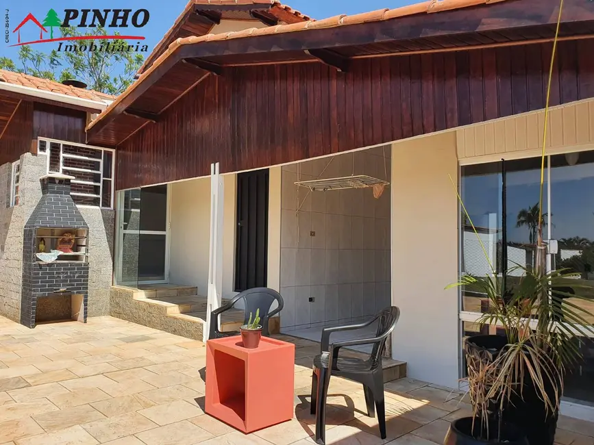 Foto 47 de Casa à venda em Sao Pedro - SP