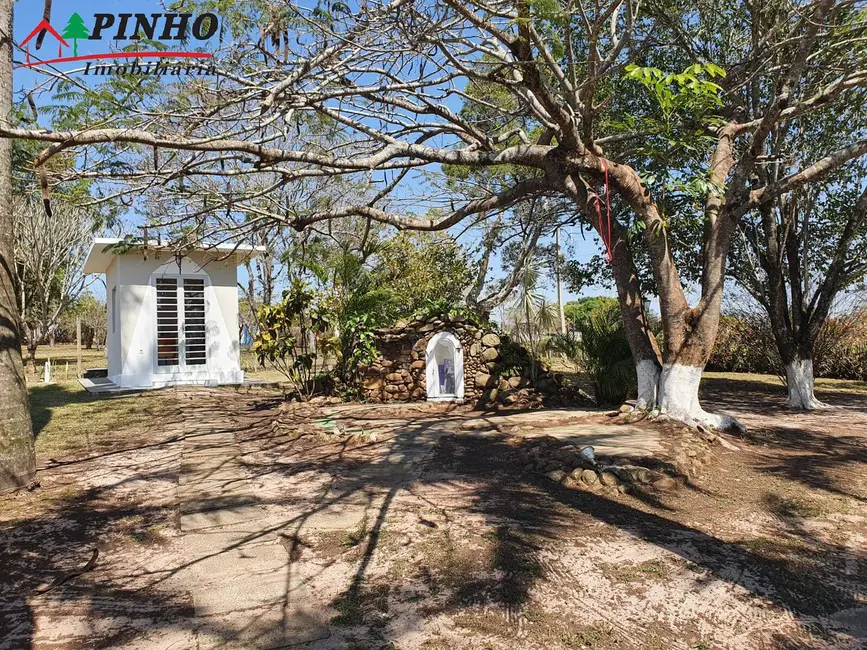 Foto 17 de Casa à venda em Sao Pedro - SP