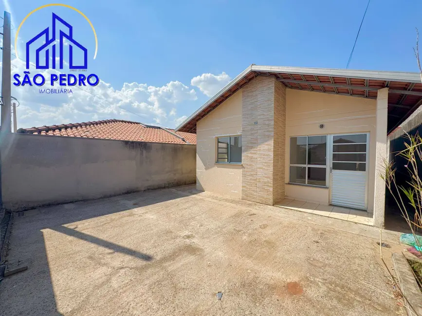 Foto 2 de Casa com 2 quartos à venda, 160m2 em Sao Pedro - SP